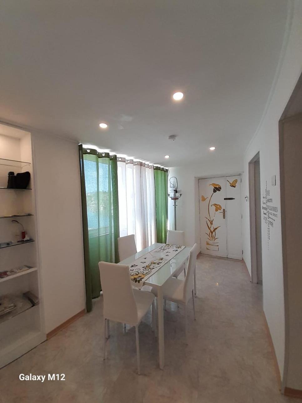 프로치다 Residenza Mena Marina Corricella 아파트 외부 사진